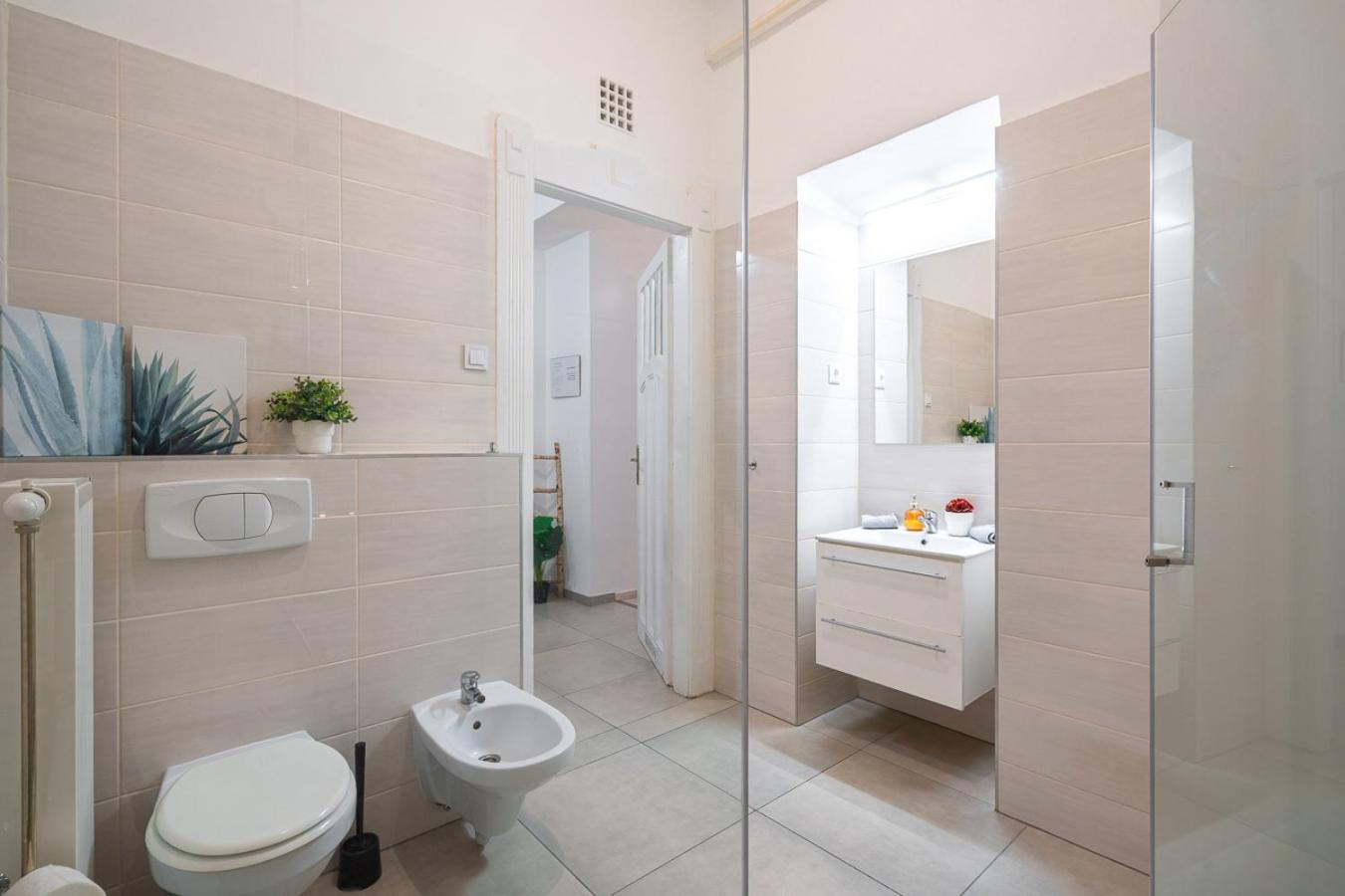 Spacious Premium Apartment By Buda Castle District บูดาเปสต์ ภายนอก รูปภาพ